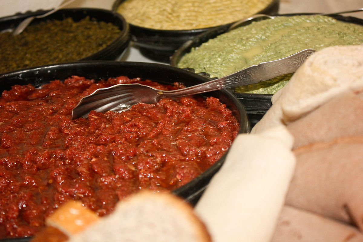 kitfo, ayib and injera